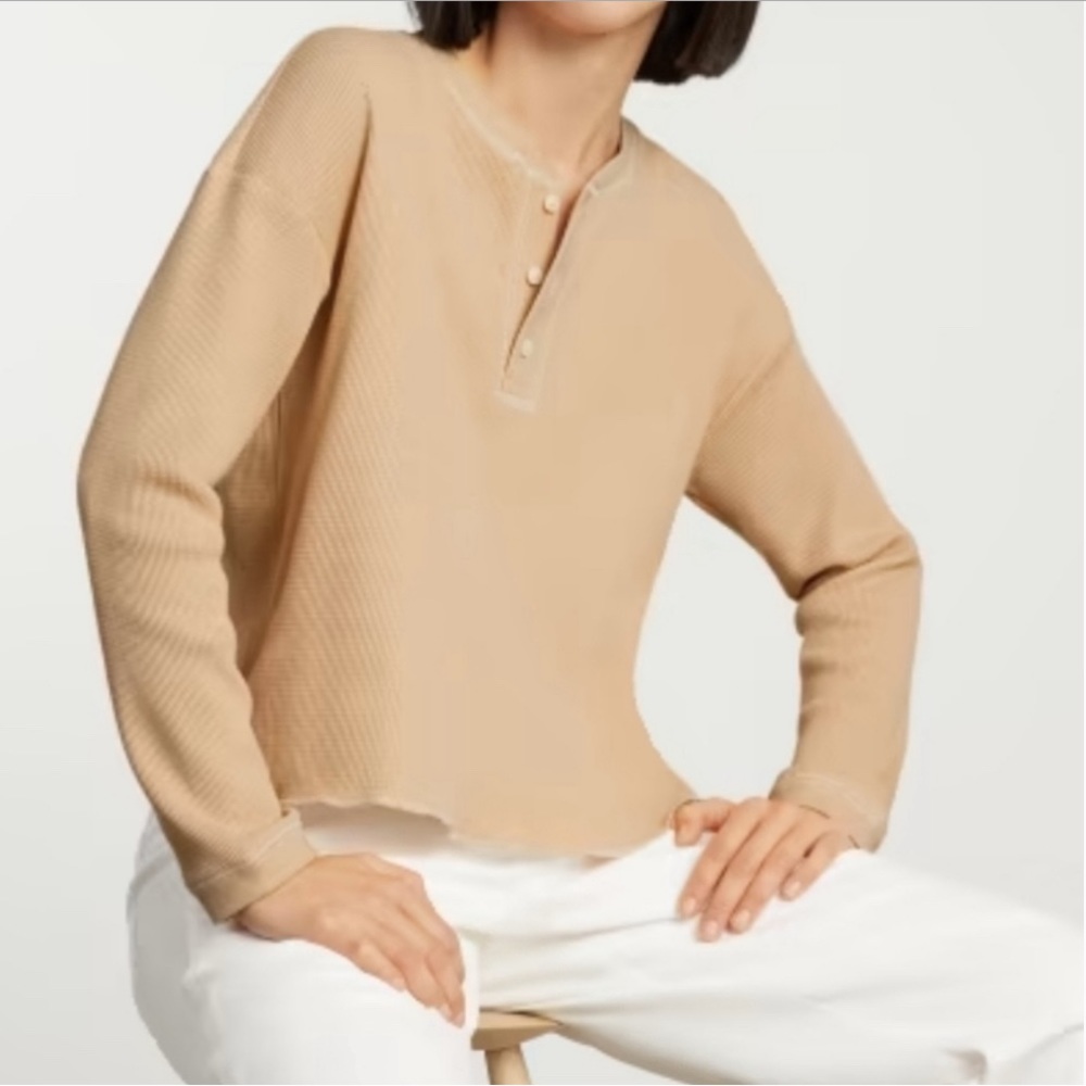 The Organic Cotton Waffle Henley Sesame XS